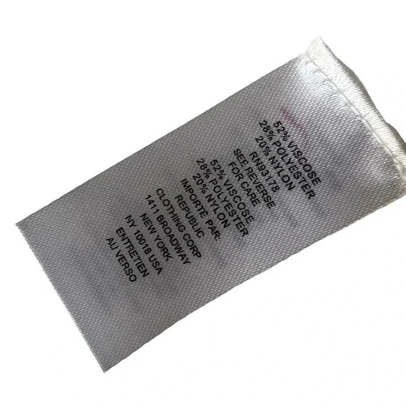 New Truth By Republic Jeweled Sweater Shrug M - Picture 4 of 7